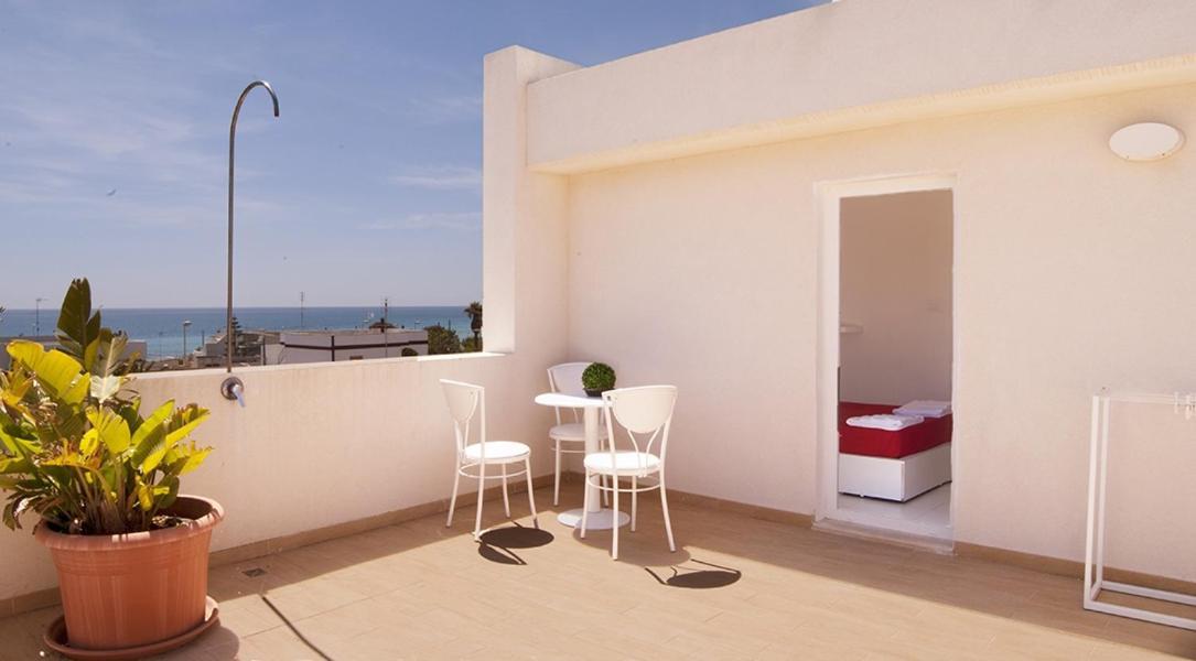 Hotel Beach Salento Marina Di Pescoluse Dış mekan fotoğraf